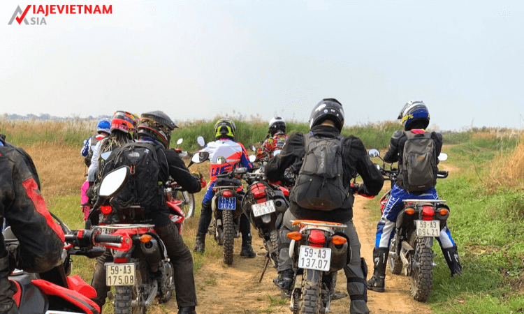moto al norte de Vietnam - 11 días día 1