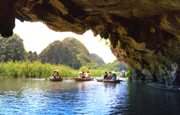 Hoa Lu y Tam Coc tour de día completo