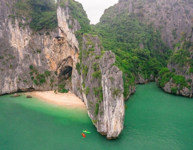 ubicacion geografica de la isla ba trai dao