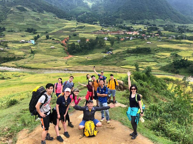 senderismo por los campos en terrazas de sapa