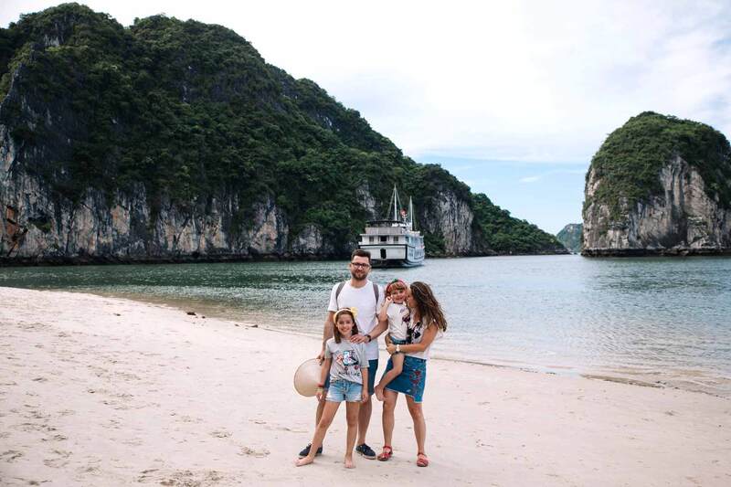 instrucciones sobre como consultar el clima en la bahia de ha long para turistas extranjeros