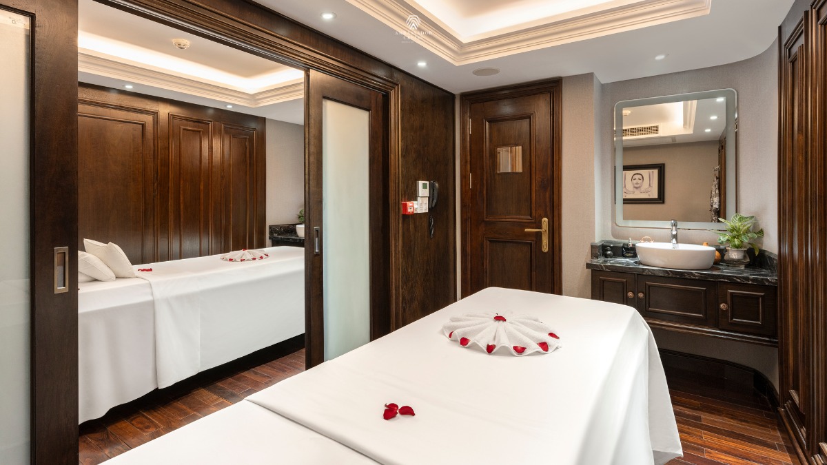 Ambassador Overnight Cruise I