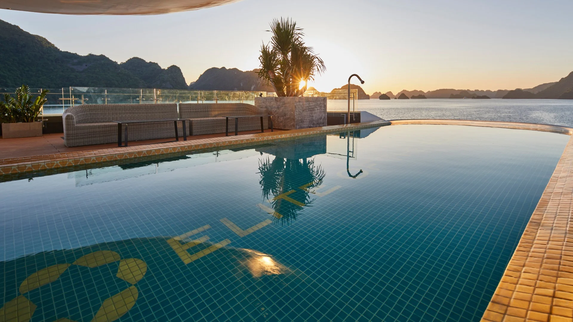 Elite of the Seas Cruise